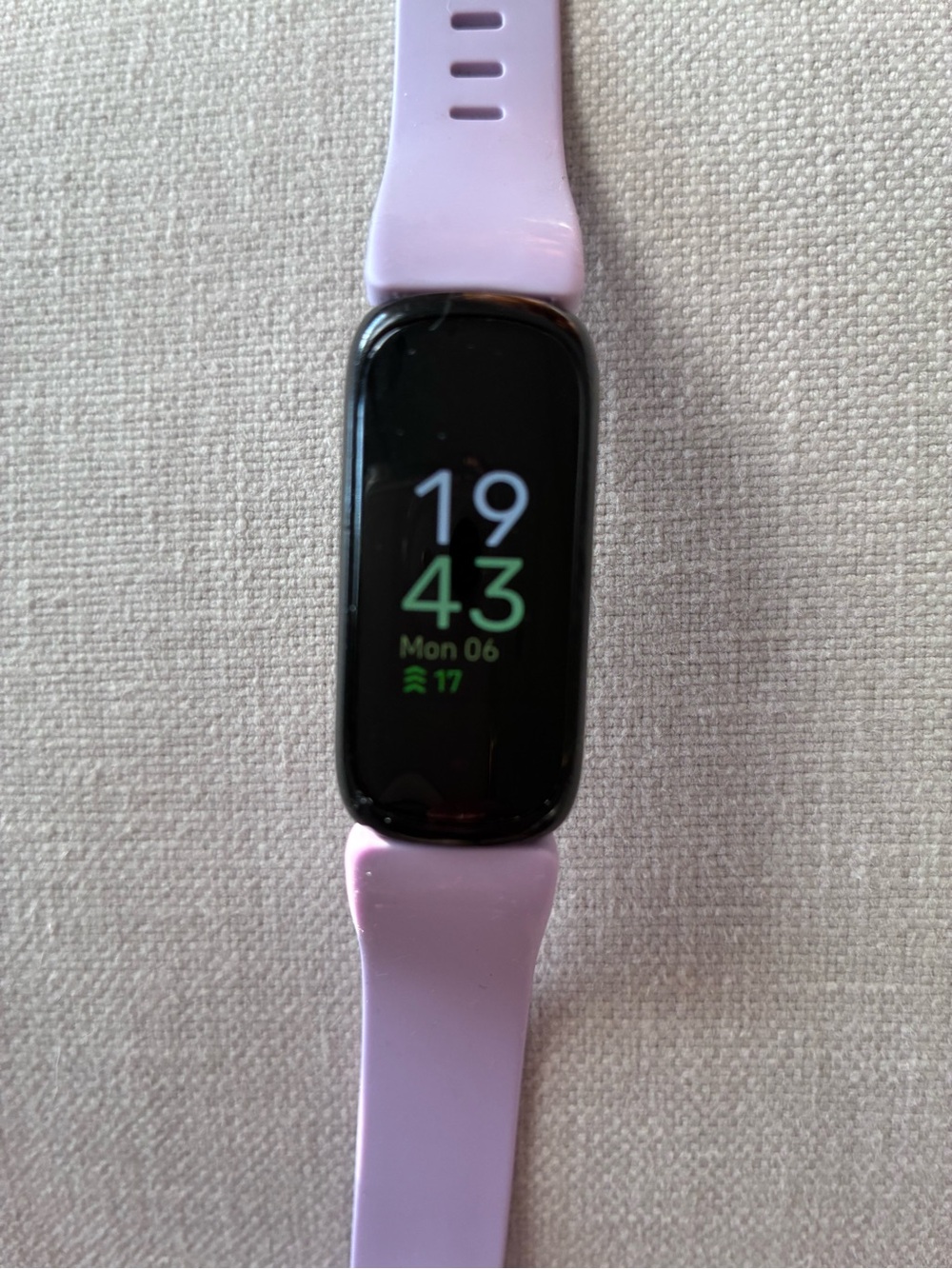 FITBIT INSPIRE 3 HR - 2025- Luxe-Style FIT Tracker with Light Lavender Pink Band - Picture 2 of 2